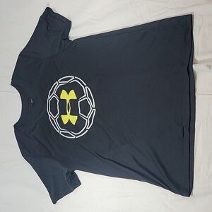 Under Armour Heat Gear "Soccer Ball Decal"  Youth Loose T-shirt Size YLG